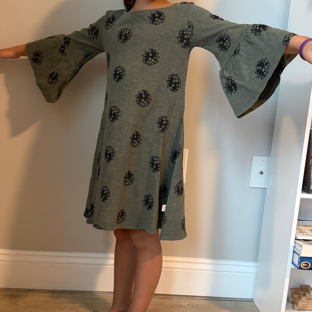 🌈Mainio Bell 🌈sleeves dress Little Kid 5 Green